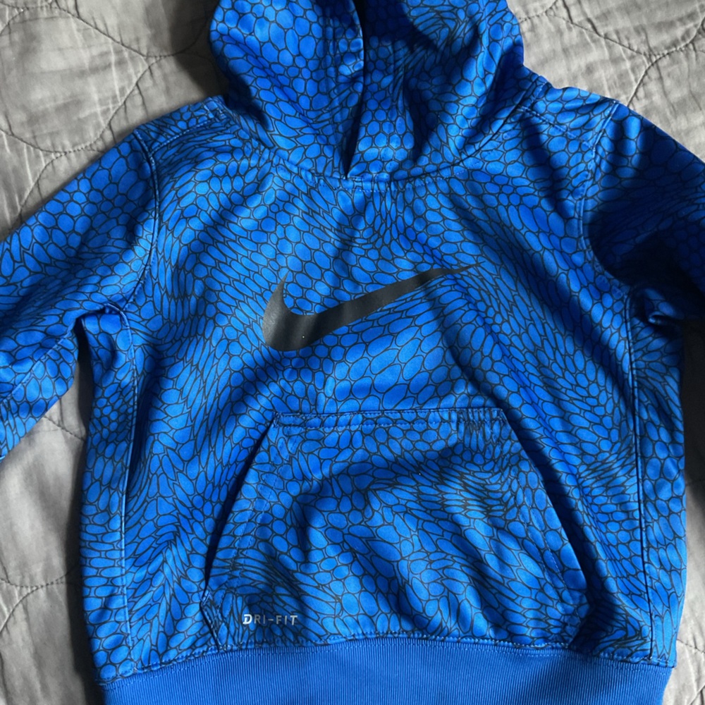 Nike Blue Patterned Hoodie with Dri-FIT